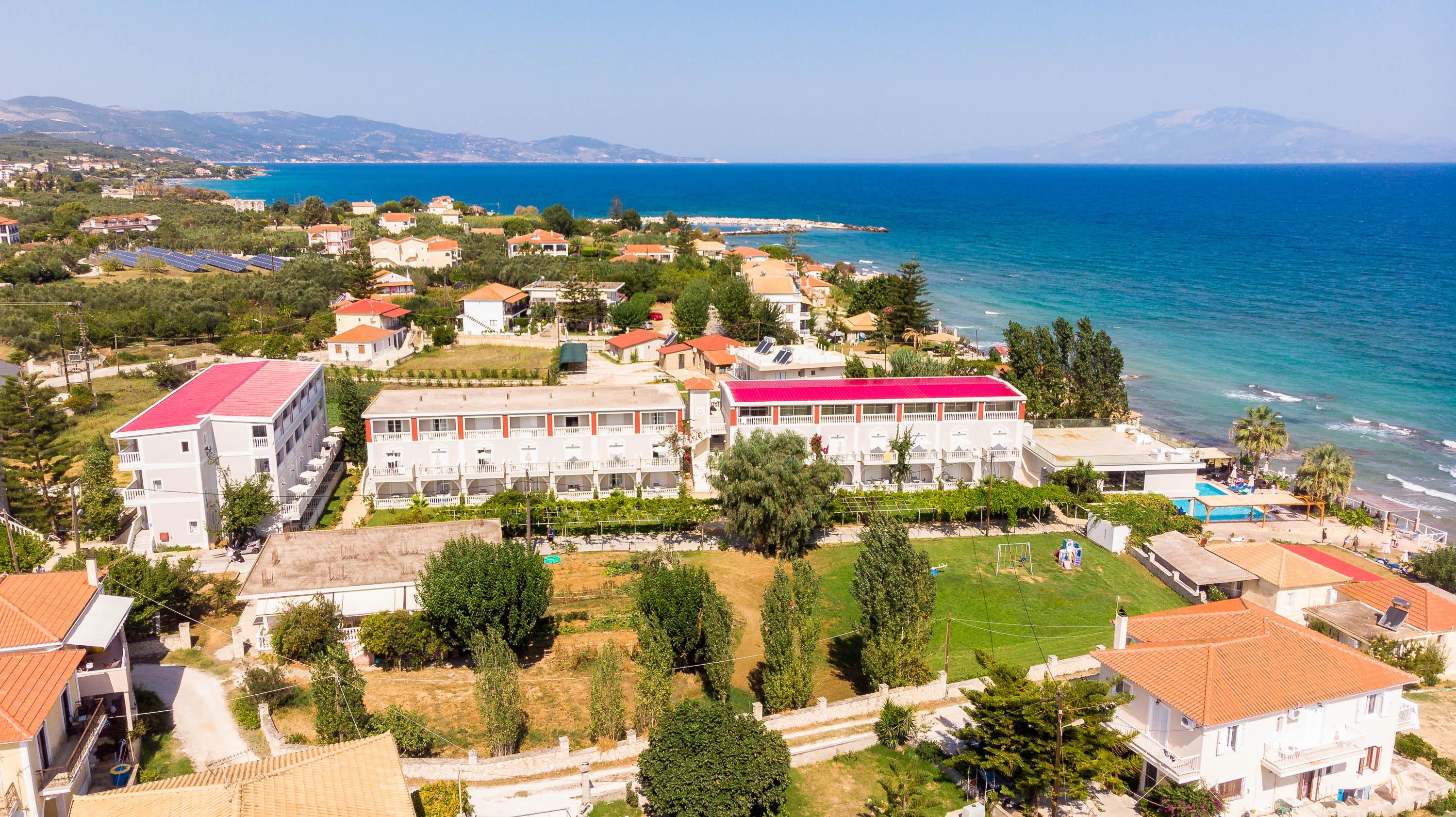 Belussi Beach Hotel & Suites Psarou  Extérieur photo